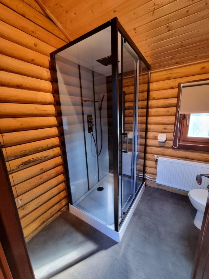 Finse Woning Op Camping De Tulpenweide Breezand Extérieur photo
